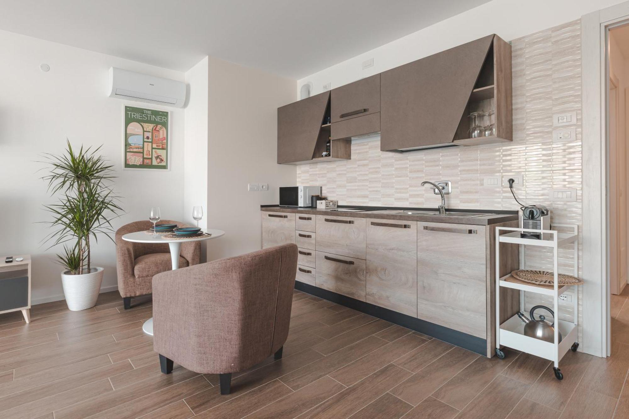 Jr Suite Premium - Terrace - Wi-Fi - Public Parking Trieste Eksteriør billede